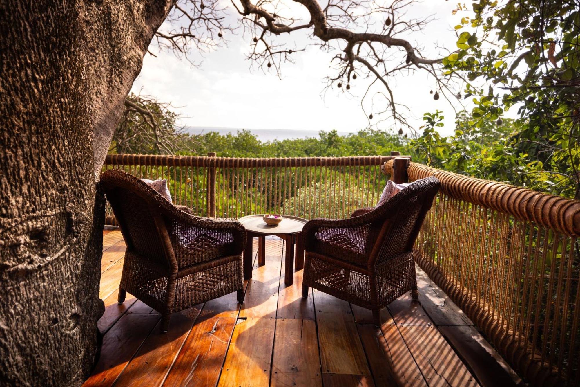 Chole Mjini Treehouses Lodge Utende Экстерьер фото